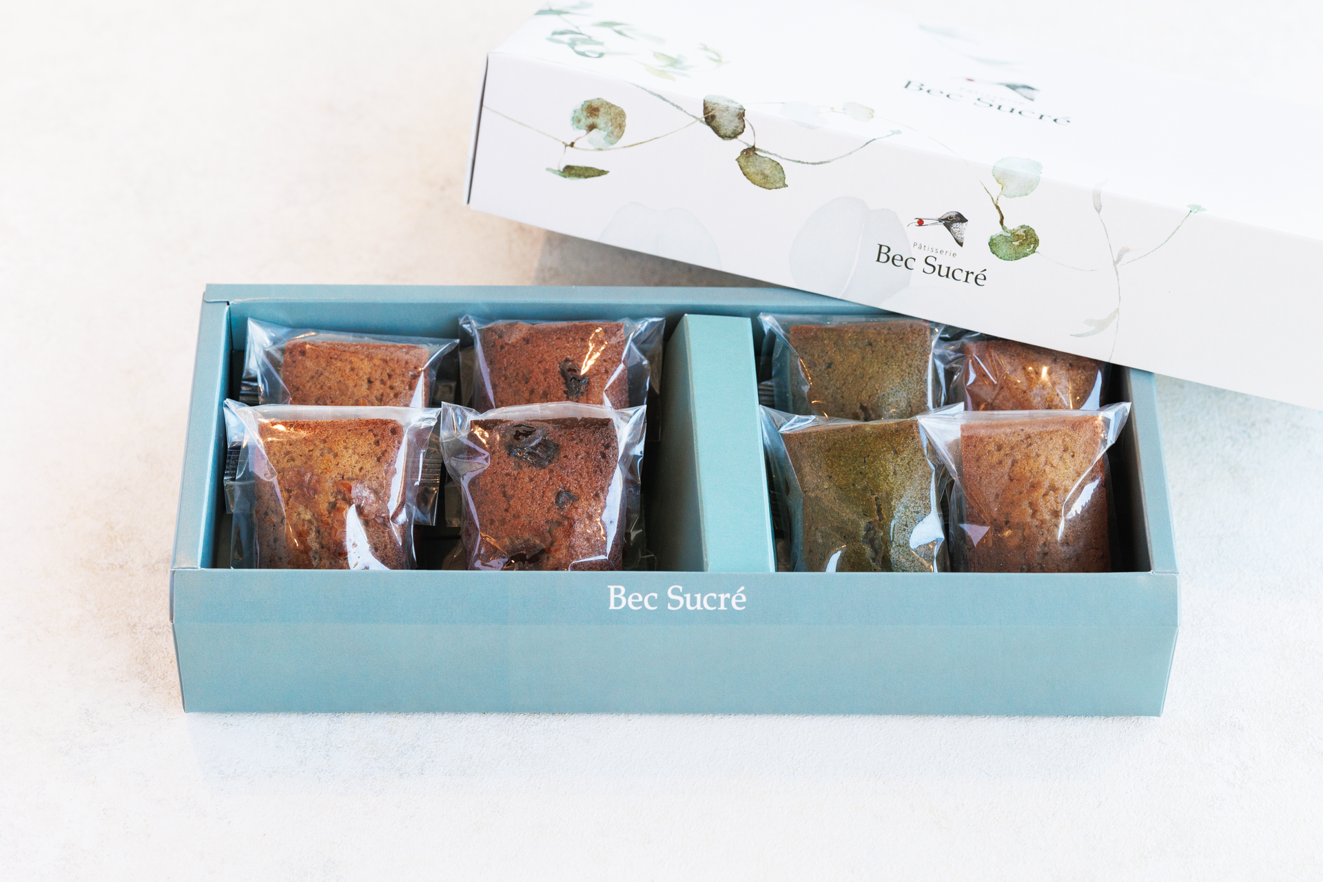 BAISER ベーゼ EN FLEUR 限定BOX 0O4A4113.png?v=1700395683&